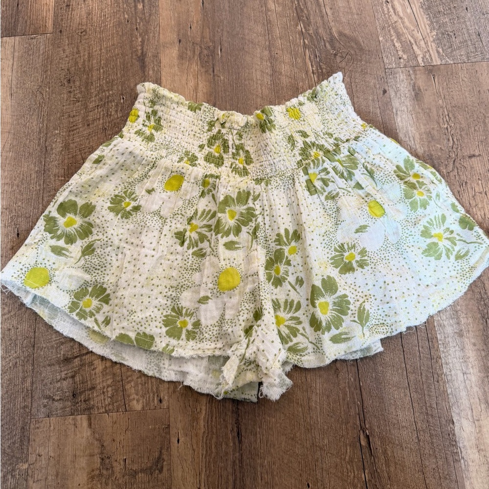 NWT Urban Outfitters Out From Under Lucine Short Floral Smocked Mini Skirt small - Picture 3 of 6
